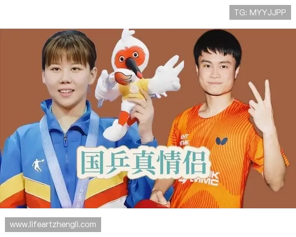 CCTV世界杯女主持人魅力十足引热议 成为赛场焦点备受关注